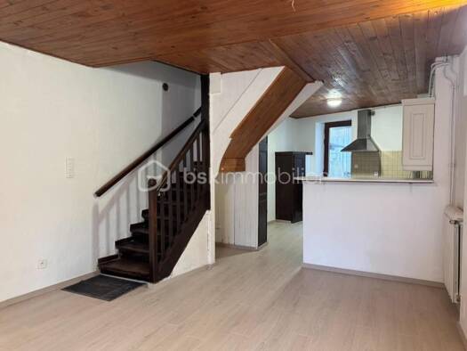 Maison à vendre 155 000 € 5 pièces 3 chambres 108 m² Saint-Remèze 07700