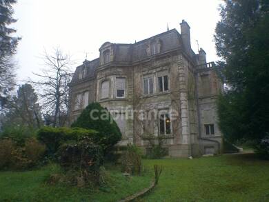 Maison à vendre 291 000 € 8 pièces 4 chambres 291 m² 4 785 m² de terrain Lumbres 62380