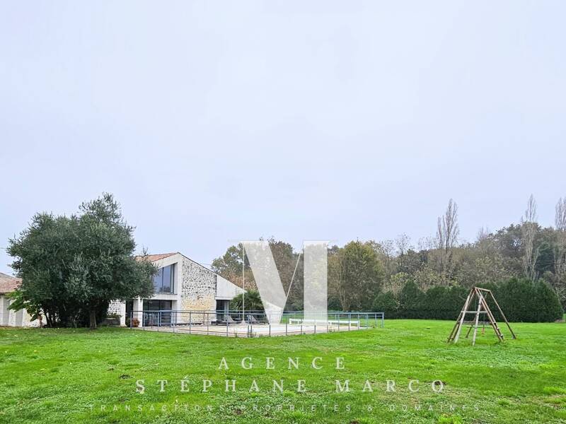Maison à vendre, 330m², ROCHEFORT