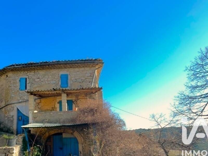 Maison à vendre, 140m², LUSSAN