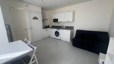 Appartement à louer 410 € 1 pièce 19 m² 1er étage Romilly-sur-Seine 10100