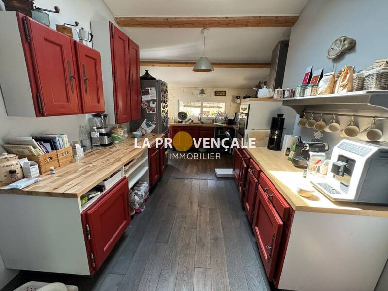 Maison à vendre, 136m², PEYNIER