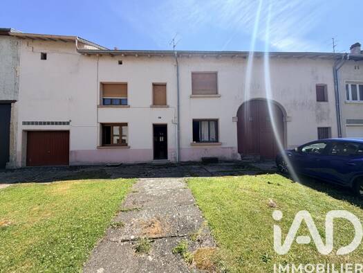 Maison à vendre 78 000 € 6 pièces 3 chambres 216,58 m² 1 065 m² de terrain Roupeldange 57220