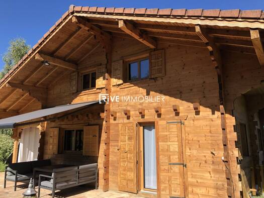 Chalet à vendre 695 000 € 4 pièces 3 chambres 130 m² 544 m² de terrain Saint-Paul-en-Chablais 74500