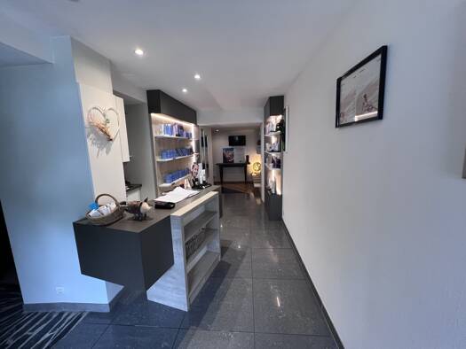 Boutique à vendre Fonds de commerce 66 000 € 5 pièces 120 m² de surface de vente Centre Selestat 67600