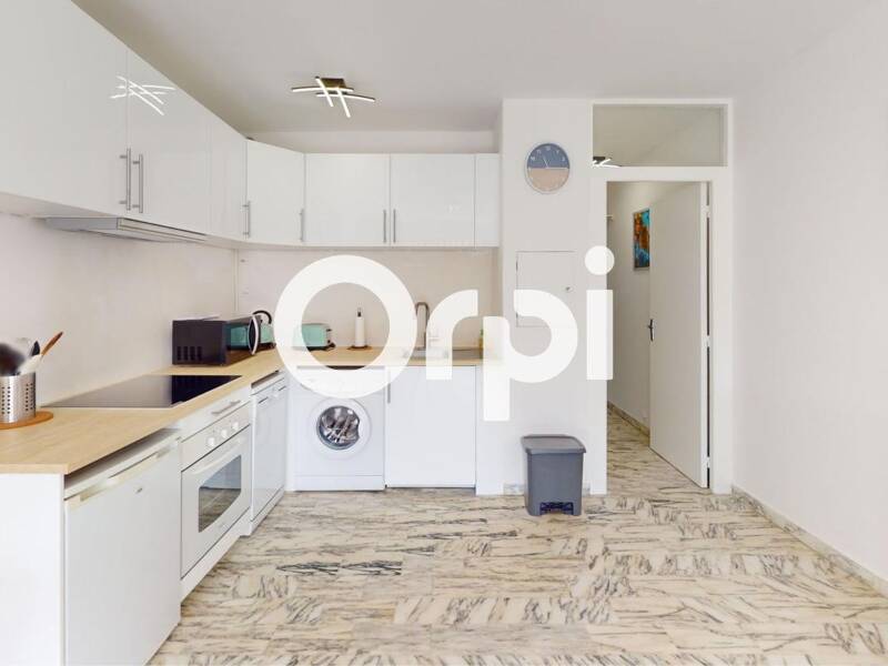 Maison à louer, 29m², CARQUEIRANNE