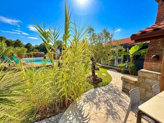 Maison à vendre 590 000 € 5 pièces 4 chambres 128 m² 712 m² de terrain Ouest Soustons 40140