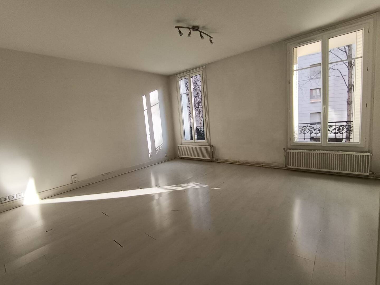 Maison à louer, 43m², LEVALLOIS PERRET