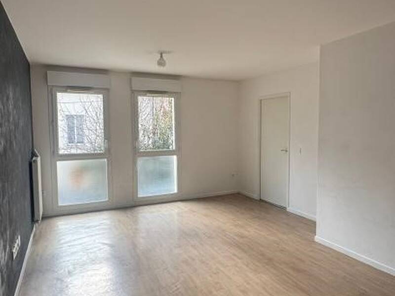 Maison à louer, 51m², LA COURNEUVE