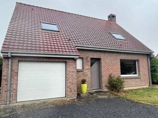 Maison à vendre 279 000 € 4 pièces 3 chambres 110 m² 608 m² de terrain Morbecque 59190