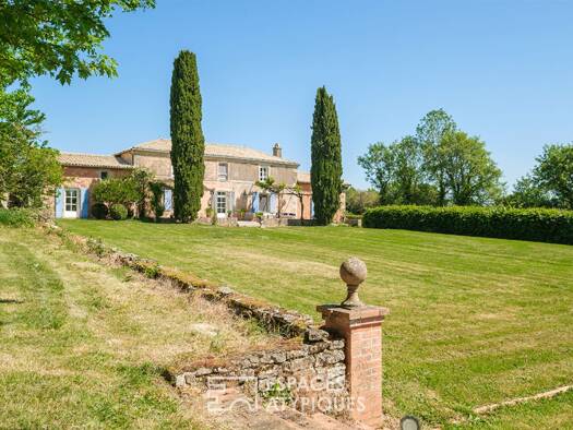 Maison à vendre 375 000 € 7 pièces 4 chambres 214 m² 9 665 m² de terrain Prailles-La Couarde 79370