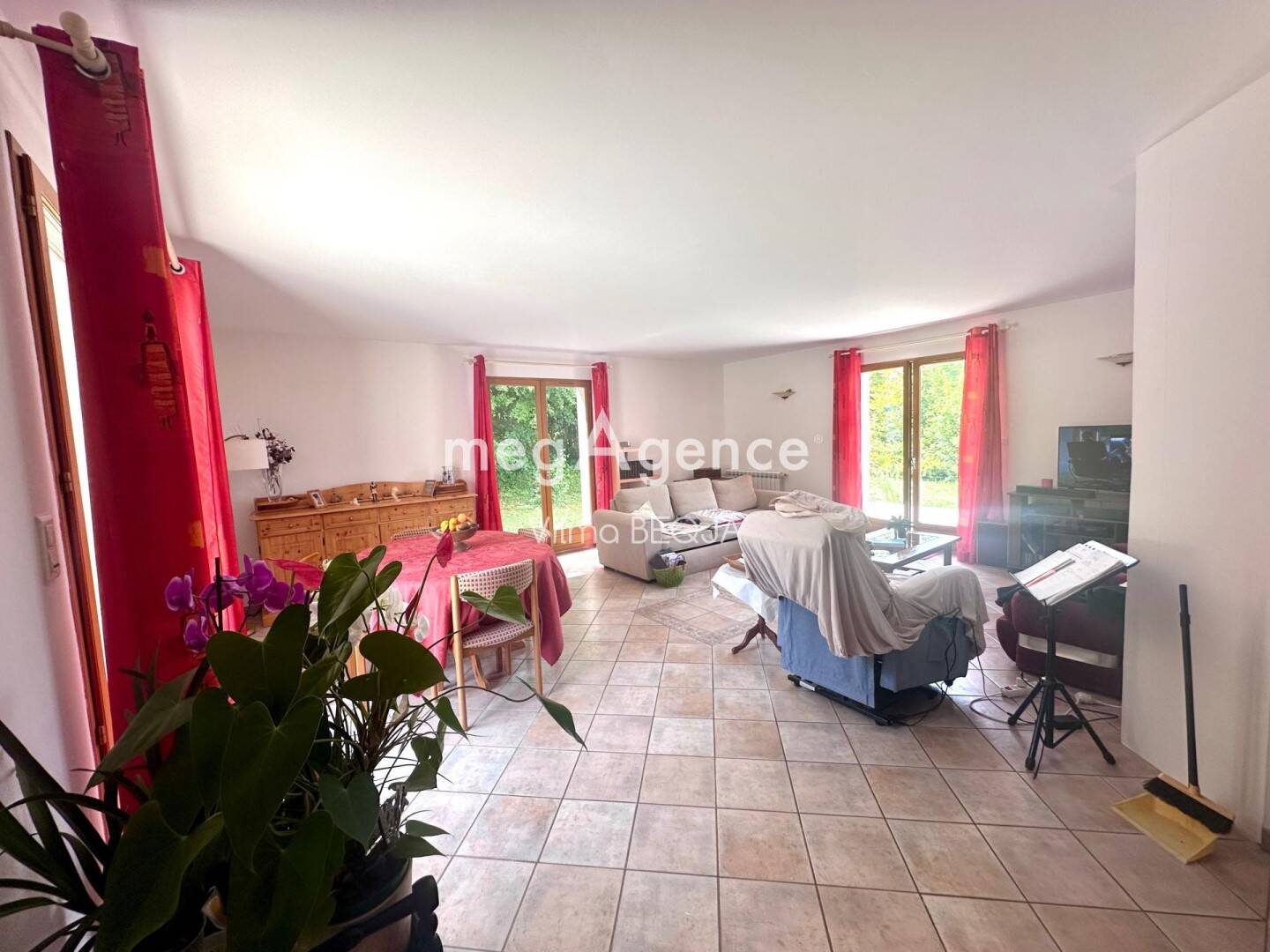 Maison à vendre, 230m², PONT SUR YONNE
