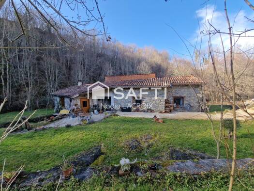 Propriété à vendre 277 000 € 4 pièces 3 chambres 128 m² 10 927 m² de terrain Prat-Bonrepaux 09160