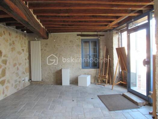 Immeuble à vendre 310 000 € 147 m² Ferrières-en-Gâtinais 45210