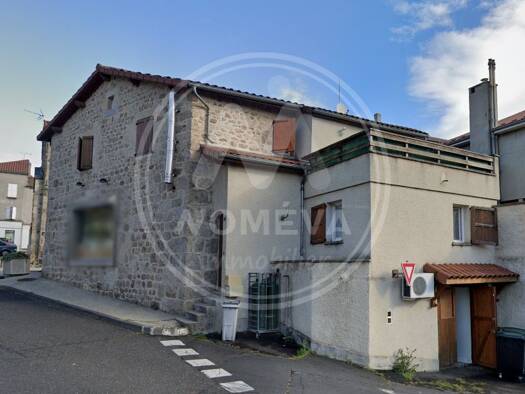 Immeuble à vendre 149 000 € 193 m² Montfaucon-en-Velay 43290