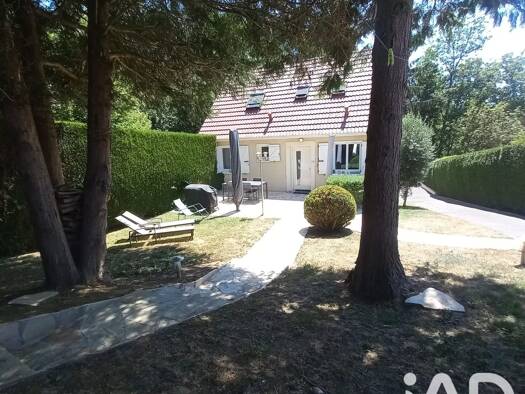 Pavillon à vendre 315 000 € 5 pièces 3 chambres 135 m² 792 m² de terrain La Ferté-sous-Jouarre 77260