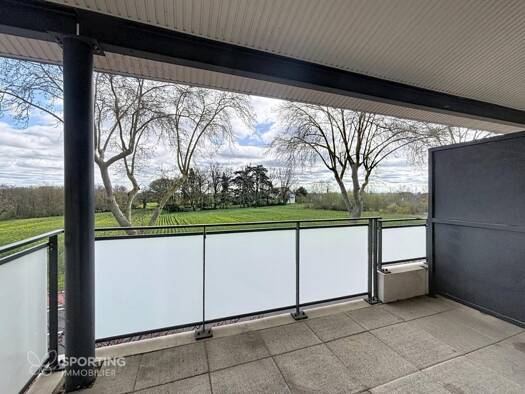 Appartement à louer 667 € 2 pièces 1 chambre 42 m² Étage 2/2 Ouest Saint-Jean 31240