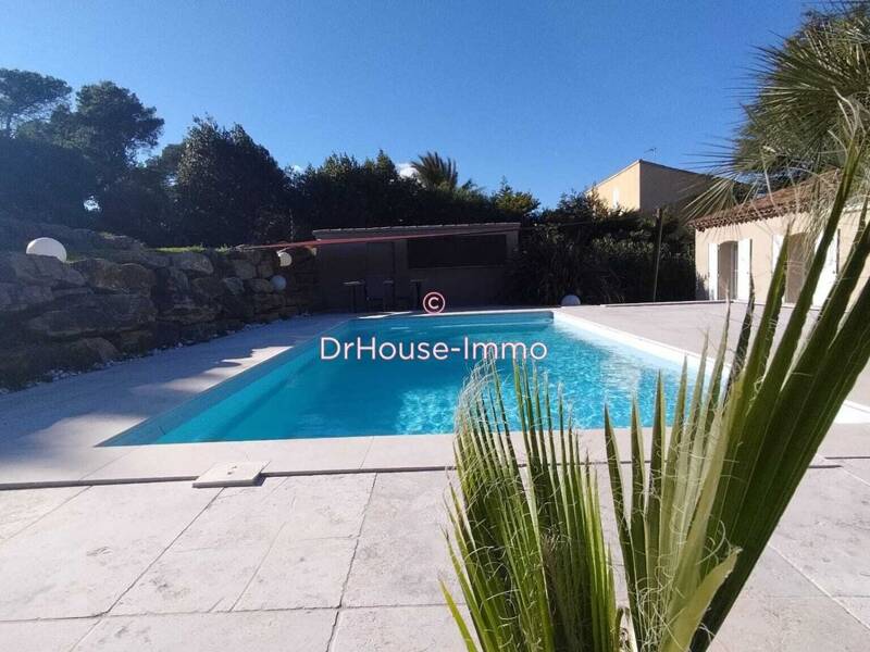 Maison à vendre, 166m², CARQUEIRANNE