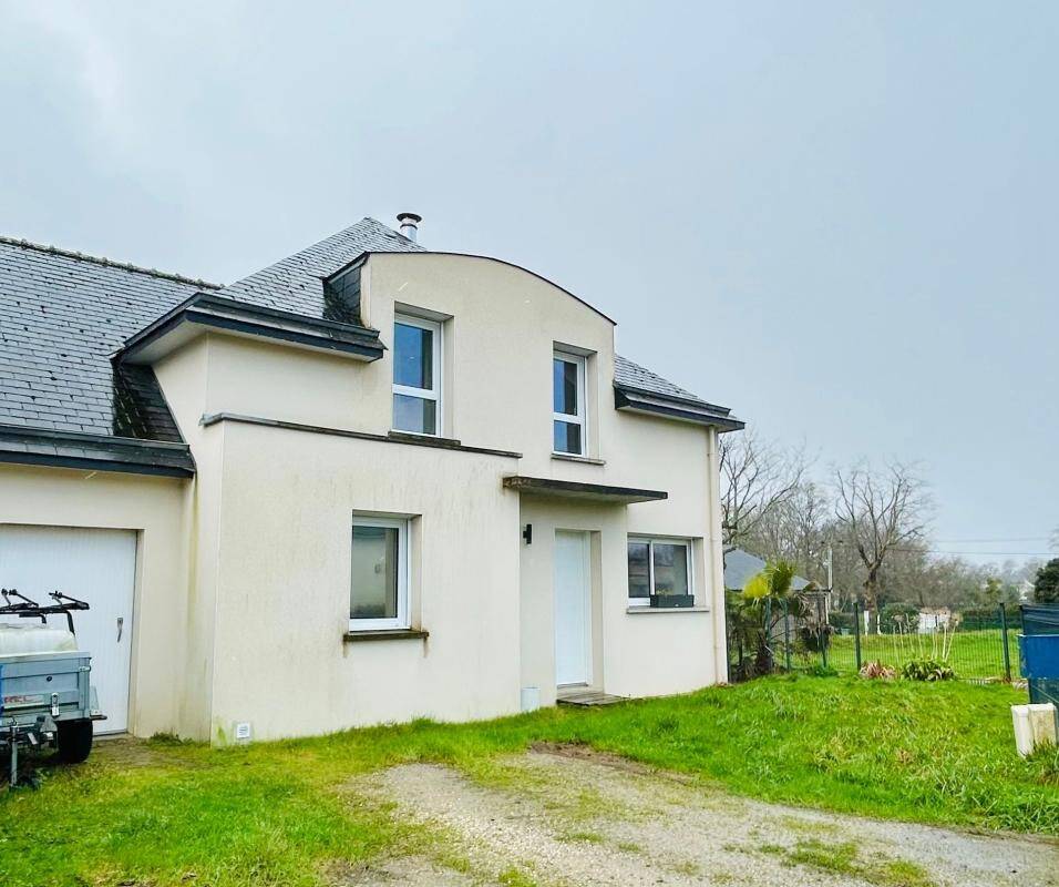 Maison à vendre, 99m², SURZUR