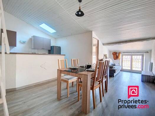 Duplex à louer 707 € 3 pièces 2 chambres 41 m² Étage 3/3 Tourves 83170