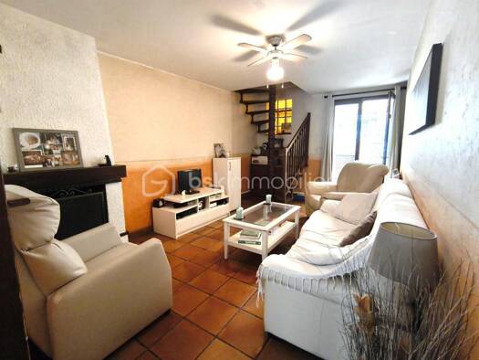 Maison de ville à vendre 200 000 € 3 pièces 2 chambres 63 m² 148 m² de terrain Messy 77410