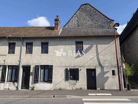 Maison à vendre 112 000 € 3 pièces 1 chambre 52 m² 61 m² de terrain Pont-de-l'Arche 27340