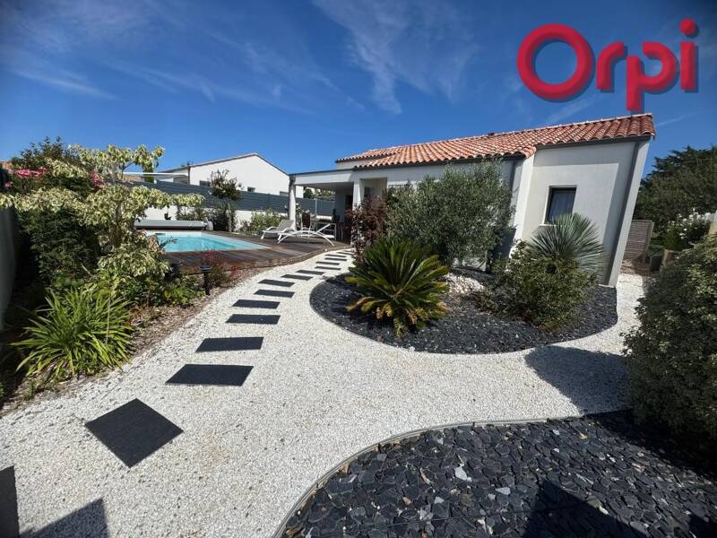 Maison à vendre, 104m², LONGEVILLE SUR MER