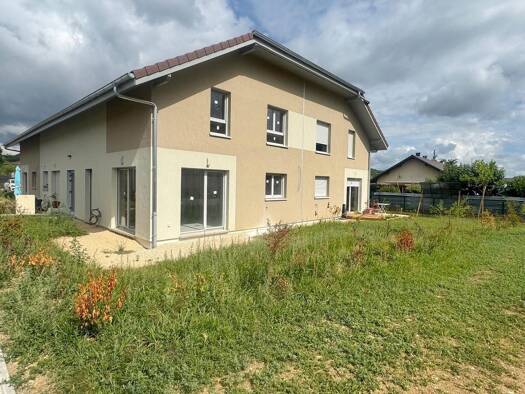 Duplex à vendre 274 900 € 4 pièces 3 chambres 89,1 m² Étage 1/1 Yenne 73170