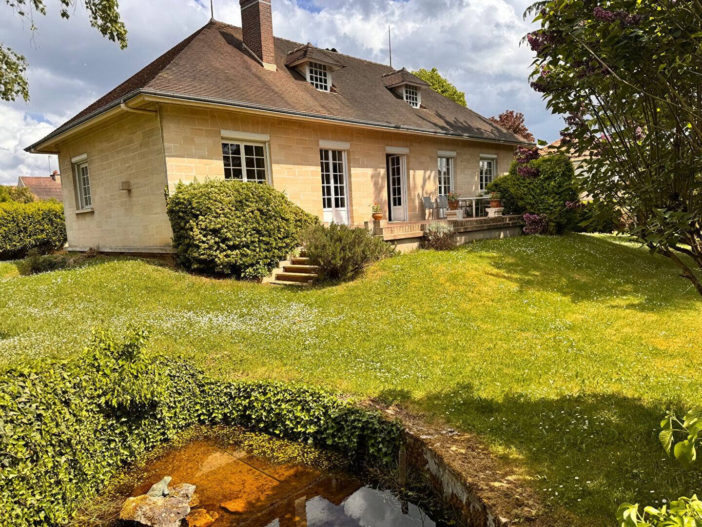 Maison à vendre, 108m², SAINT NOM LA BRETECHE