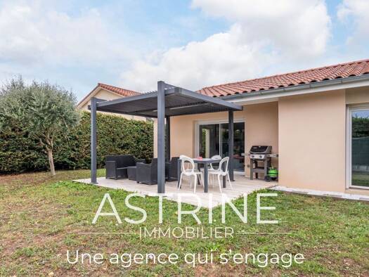 Maison de plain-pied à vendre 310 000 € 5 pièces 3 chambres 85 m² 572 m² de terrain Reventin Vaugris 38121