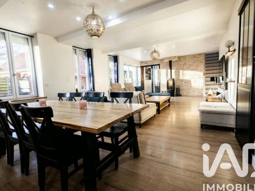 Maison à vendre 417 000 € 9 pièces 6 chambres 210 m² 640 m² de terrain Lestrem 62136