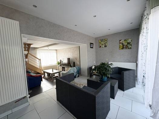 Maison à vendre 138 450 € 4 pièces 3 chambres 91 m² 599 m² de terrain Domart en Ponthieu 80620