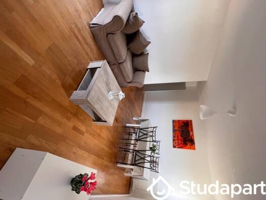 Colocation à louer - logement étudiant 450 € 1 pièce 2 chambres 11 m² 1er étage Les Blossières-Mairie Orléans 45000