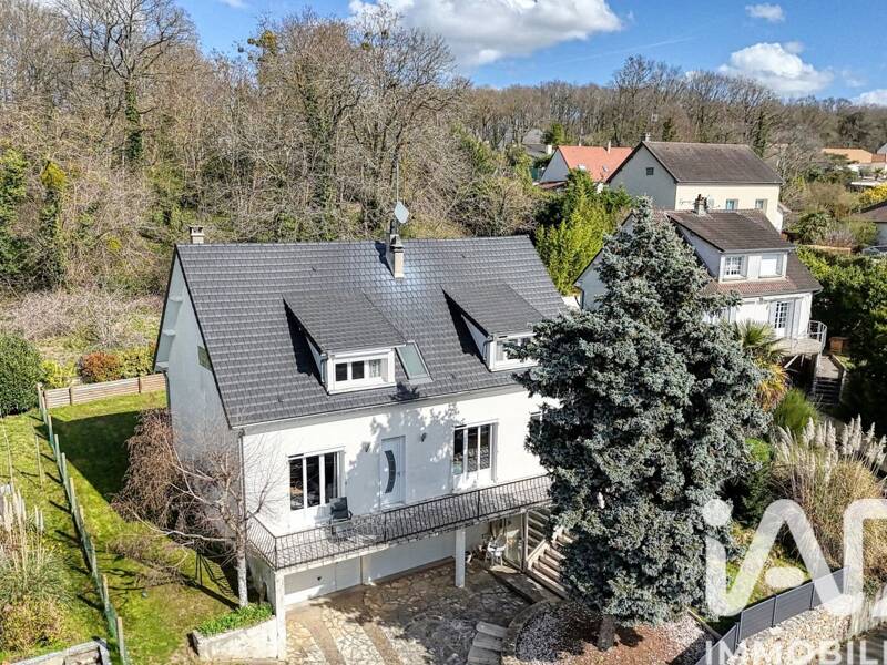 Maison à vendre, 168m², BRIIS SOUS FORGES