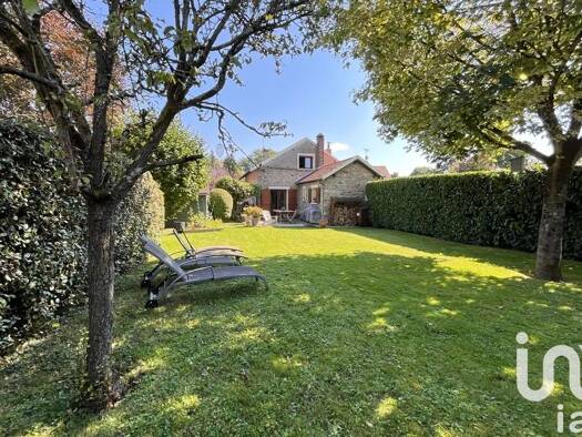 Maison à vendre 299 900 € 4 pièces 3 chambres 87 m² 542 m² de terrain Le Bourg Savigny-le-Temple 77176