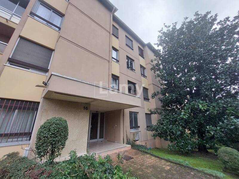 Maison à louer, 31m², NIMES