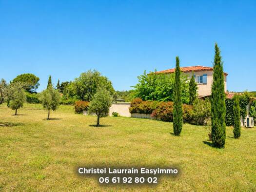 Villa à vendre 645 350 € 5 pièces 4 chambres 141,41 m² 2 960 m² de terrain Régusse 83630