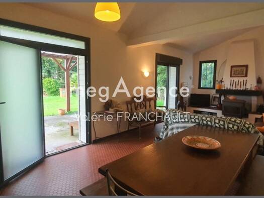 Maison à vendre 361 000 € 7 pièces 4 chambres 123 m² 1 010 m² de terrain La Faute-sur-Mer 85460