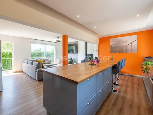 Maison à vendre 245 000 € 5 pièces 4 chambres 93 m² 10 830 m² de terrain Chéroy 89690