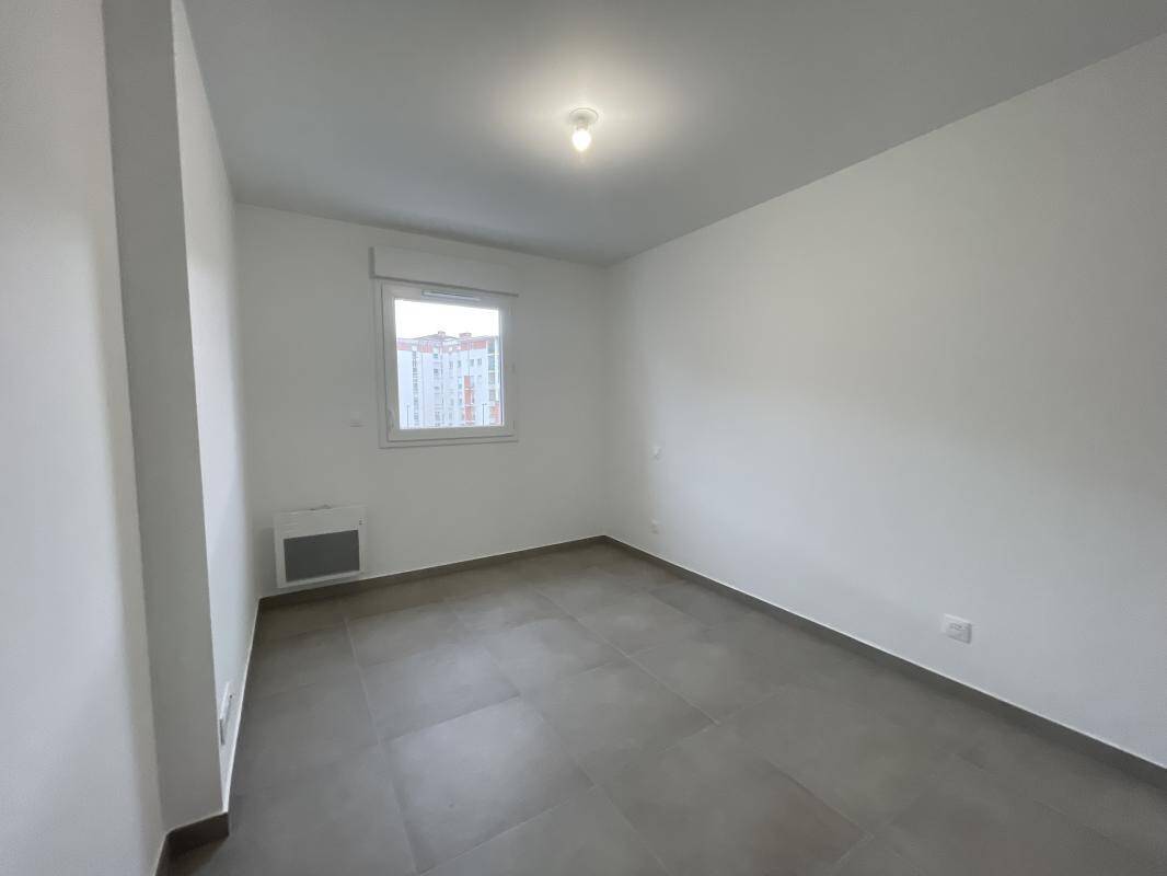 Maison à louer, 92m², AJACCIO