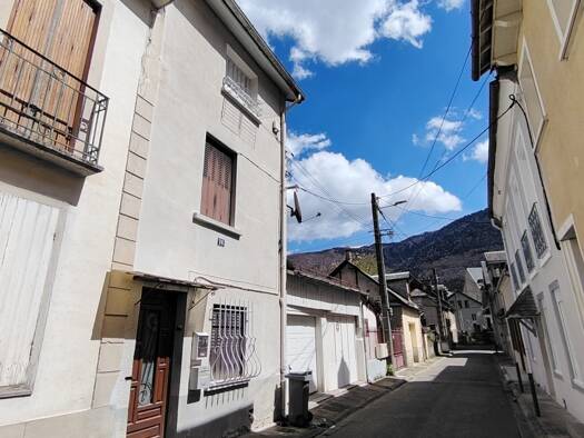 Maison à vendre 190 000 € 7 pièces 6 chambres 90 m² Bagnères-de-Luchon 31110