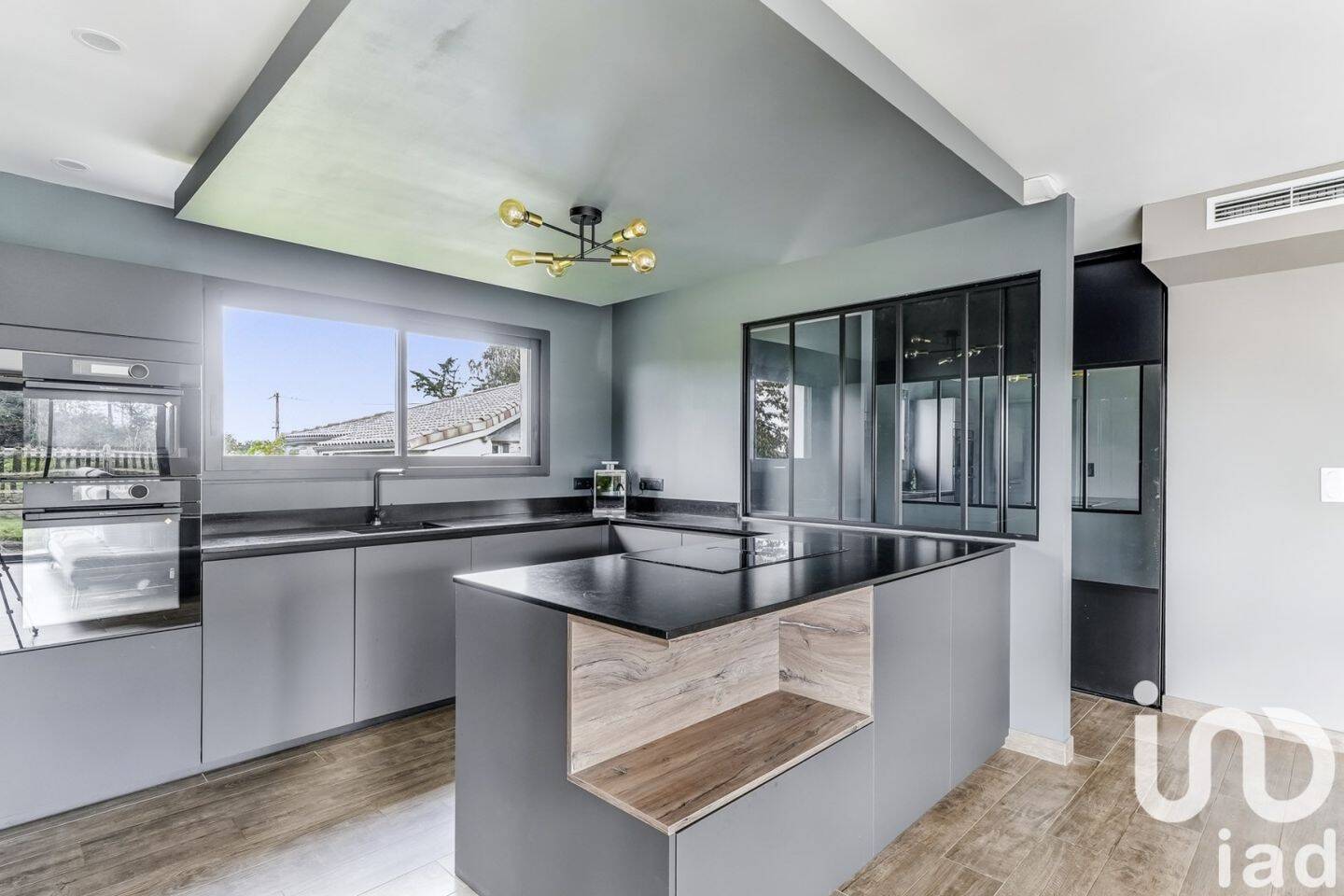 Maison à vendre, 124m², SAINTE FOY DE PEYROLIERES