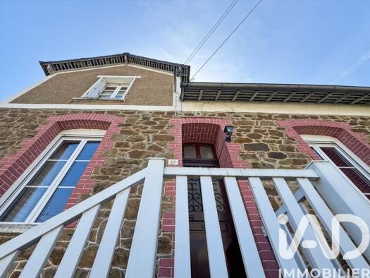 Maison à vendre 231 000 € 6 pièces 3 chambres 78,14 m² 879 m² de terrain Nord Lamballe-Armor 22400