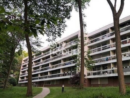 Appartement à vendre 75 000 € 1 pièce 13,3 m² 4 étages L'Étang-la-Ville 78620
