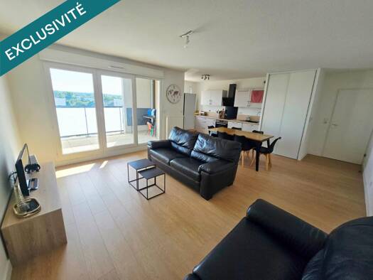 Appartement à vendre 260 000 € 5 pièces 4 chambres 96 m² Étage 3/4 Canal Givors 69700