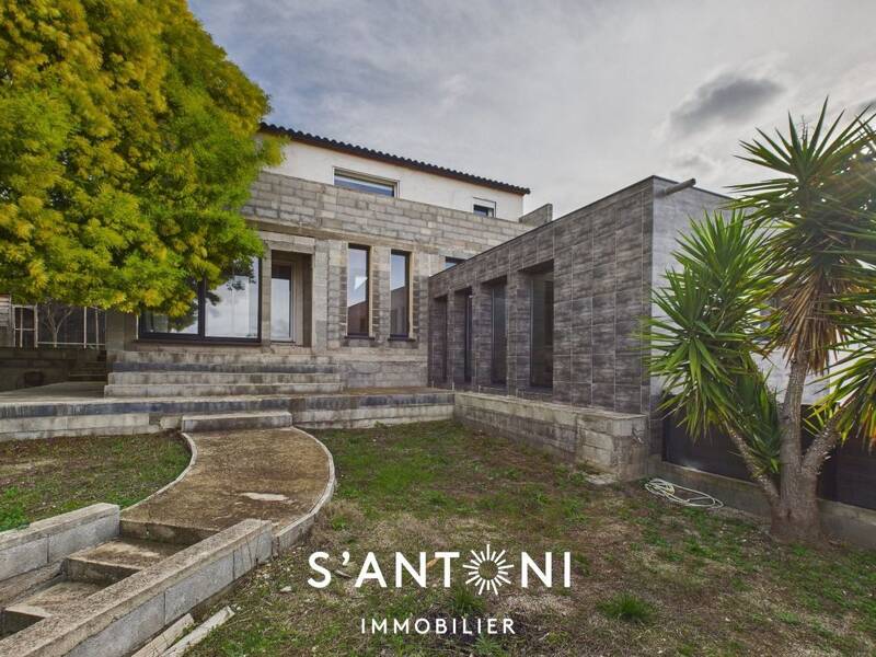 Maison à vendre, 212m², BEZIERS