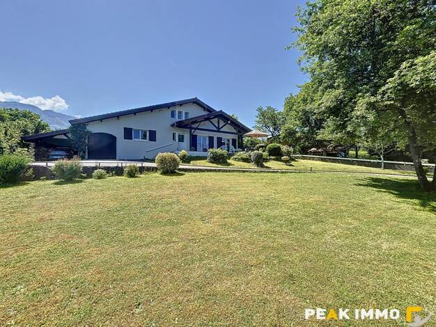 Maison à vendre 695 000 € 5 pièces 3 chambres 140 m² 1 168 m² de terrain Aix les Bains 73100