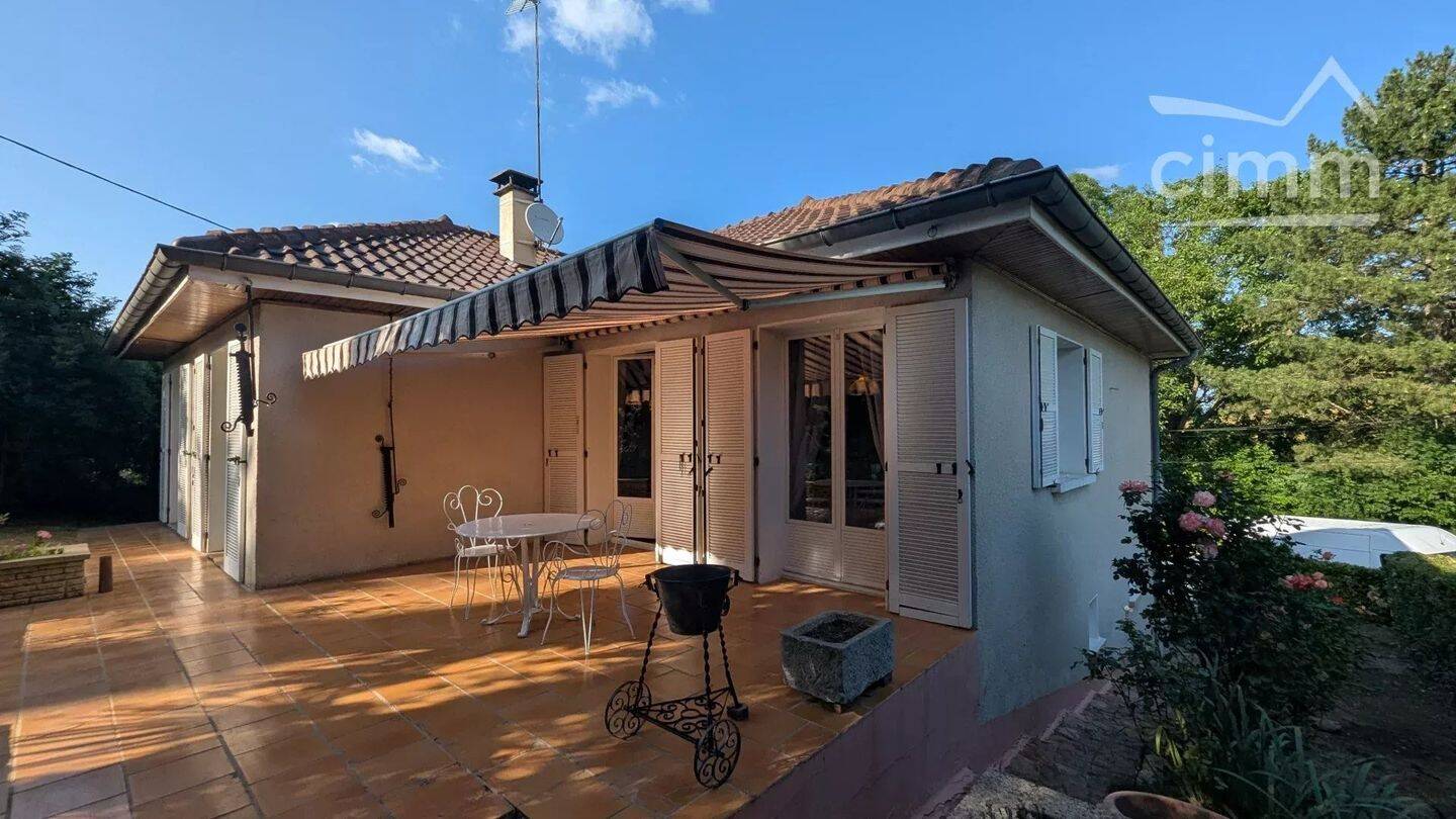 Maison à vendre, 102m², SAINT PIERRE DE CHANDIEU