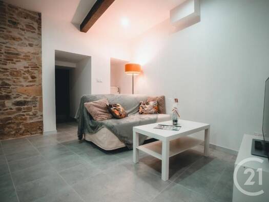 Appartement à louer 530 € 2 pièces 1 chambre 44,4 m² 1er étage Bagnols sur Ceze 30200