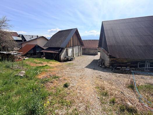Terrain constructible à vendre 20 000 € 245 m² de terrain Saint-Pierre-d'Albigny 73250